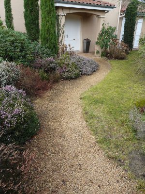 Aménagement de jardin - Accès et entrée d'un pavillon